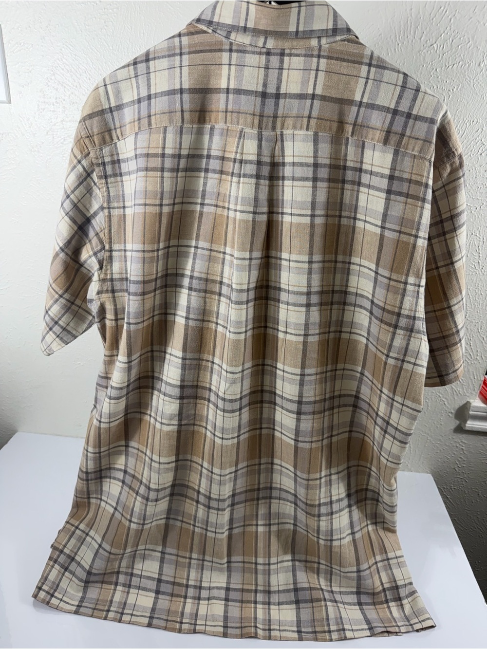 IZOD Jeans Men’s Plaid Short Sleeve Linen Cotton Shirt Size L Beige Tan - Picture 2 of 8